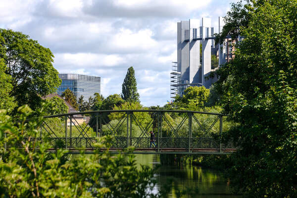vue depuis l'Ill du parlement européen